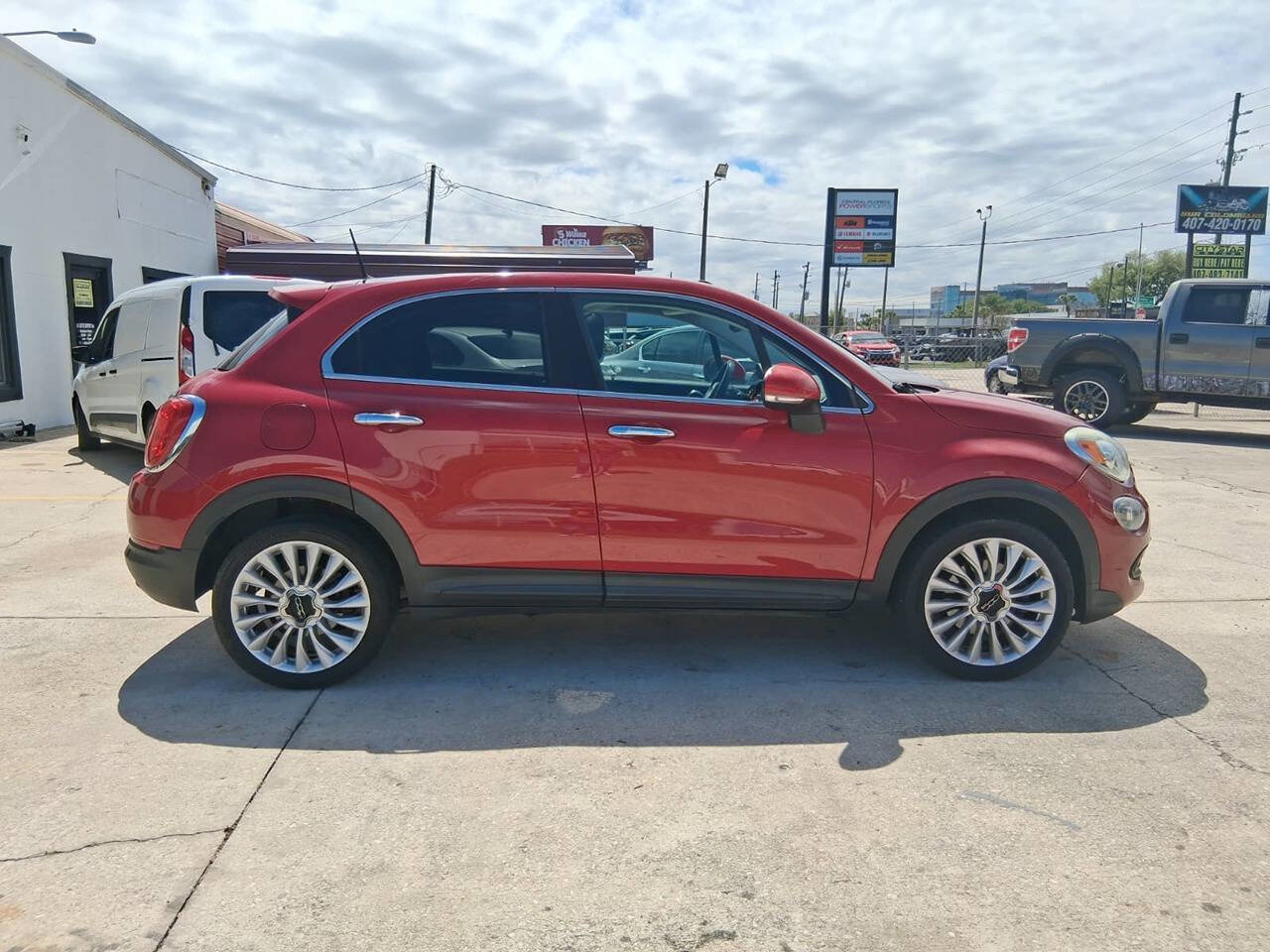 Used 2016 FIAT 500X Lounge FWD image 9
