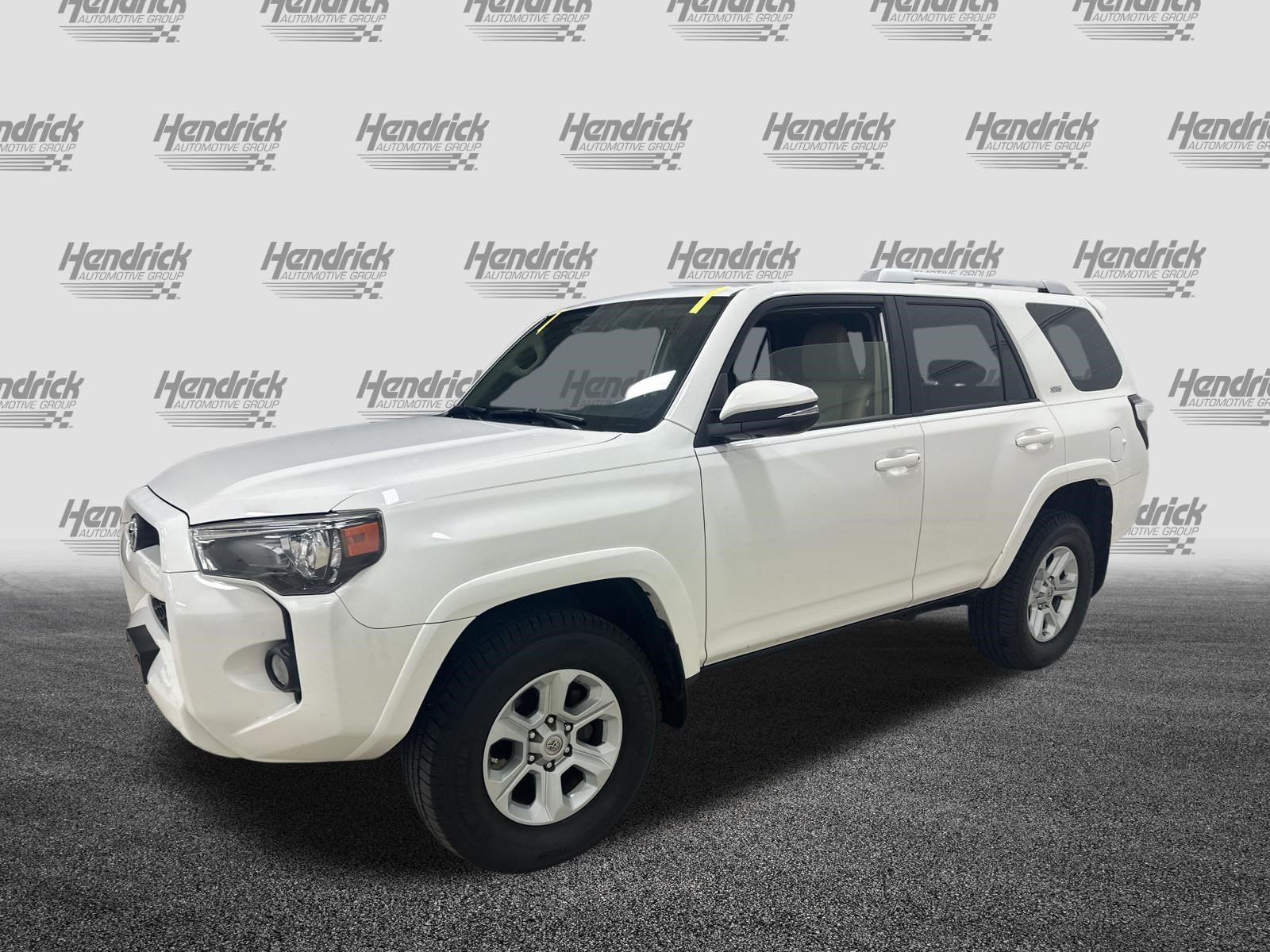 Used 2017 Toyota 4Runner SR5 Premium AWD/4WD image 5