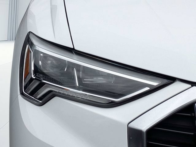 Used 2023 Audi Q3 2.0T Premium AWD/4WD image 10