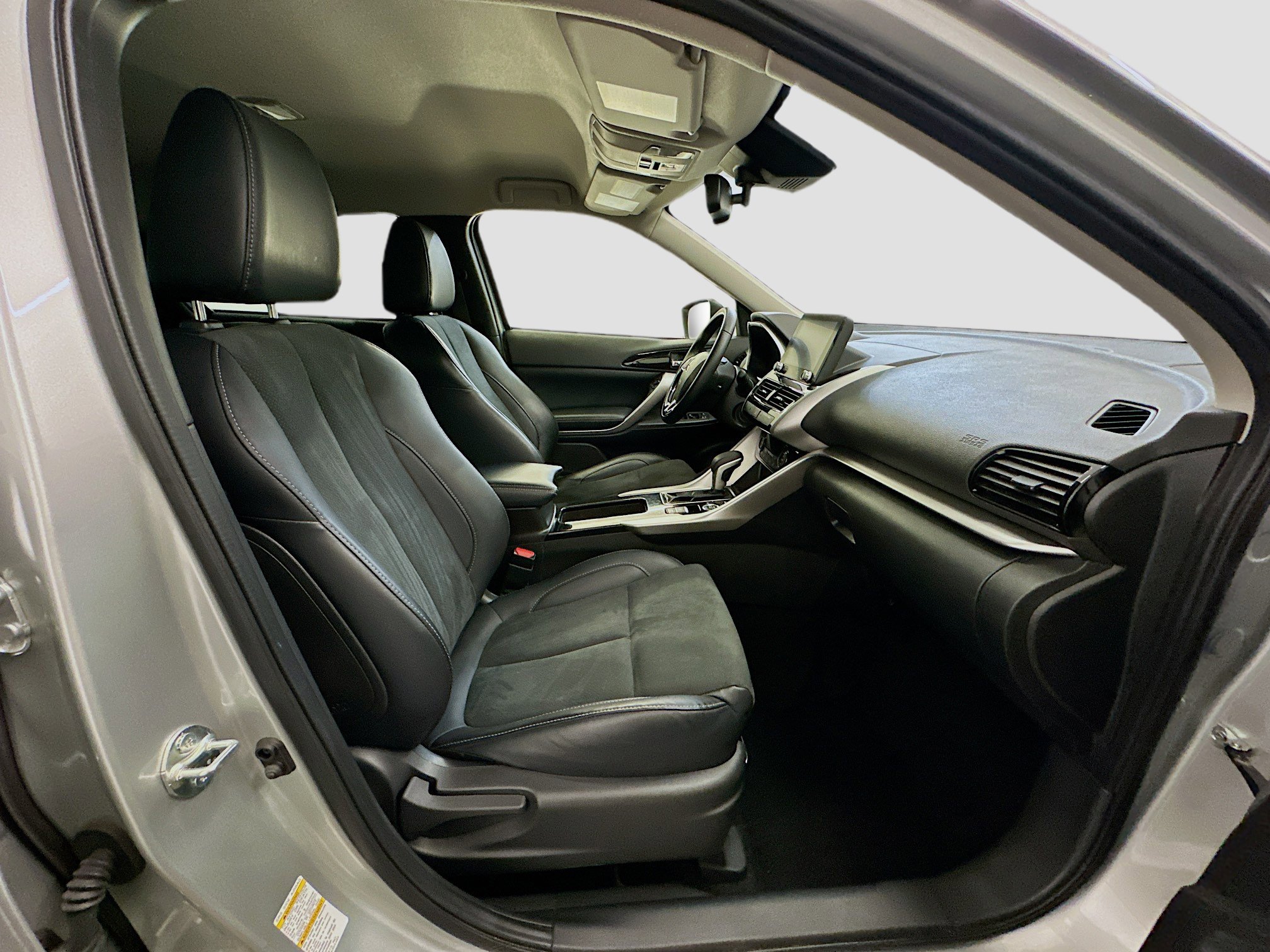 Used 2025 Mitsubishi Eclipse Cross SE AWD/4WD image 33