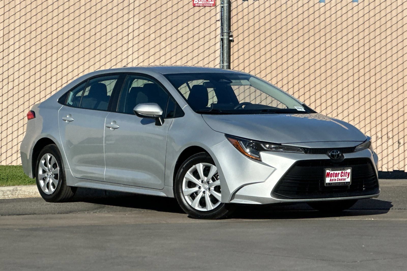 Used 2026 Toyota Corolla LE FWD video 2