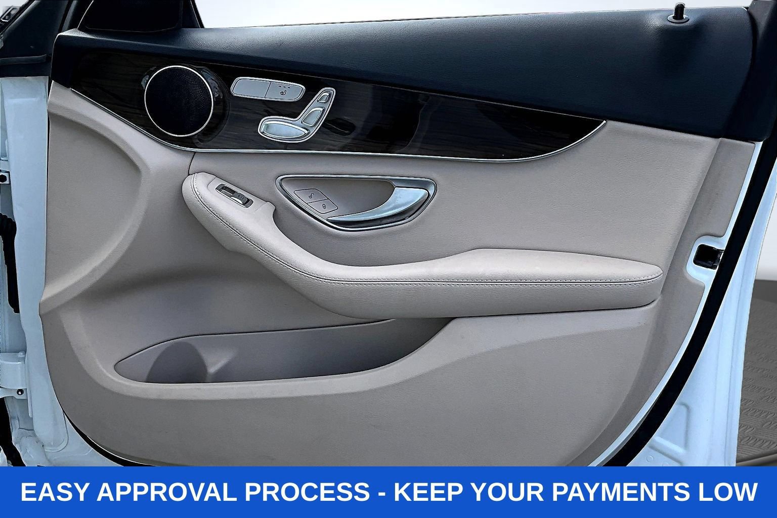 Used 2019 Mercedes-Benz C 300 4MATIC Sedan image 25