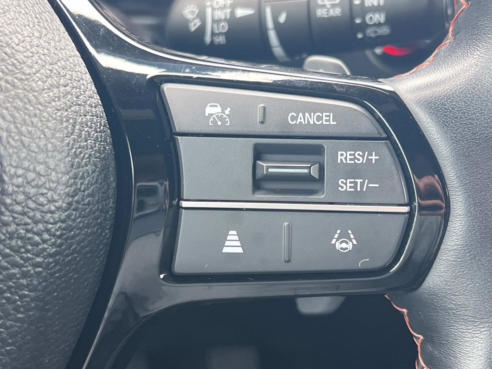 Certified 2025 Honda Pilot TrailSport image 10