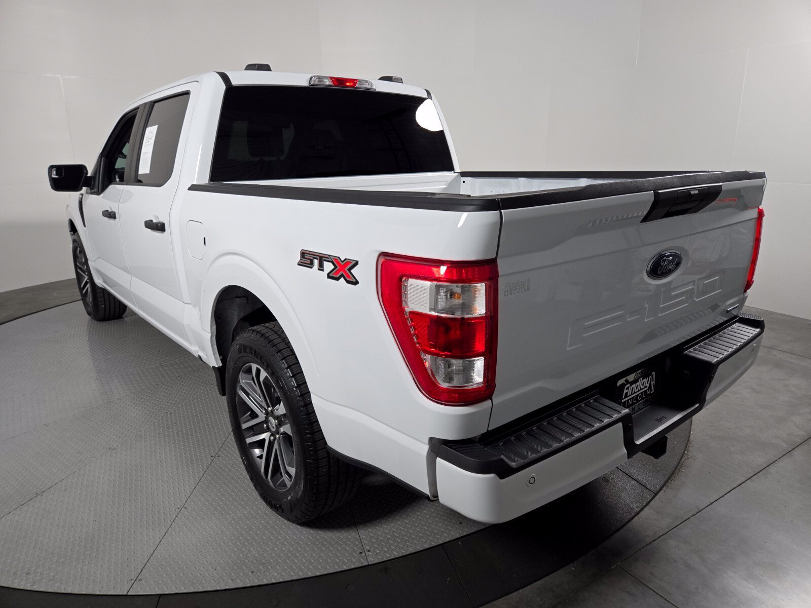 Used 2023 Ford F150 XL w/ STX Appearance Package RWD image 6