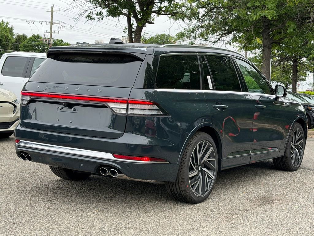 New 2026 Lincoln Aviator Black Label w/ Dynamic Handling Package AWD/4WD image 4