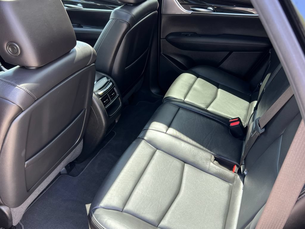 Used 2020 Cadillac XT5 Premium Luxury AWD/4WD image 15