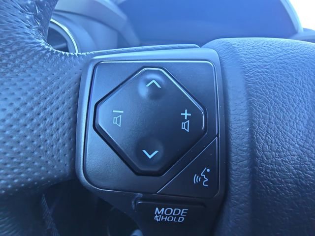 Used 2019 Toyota Tacoma TRD Off-Road image 16