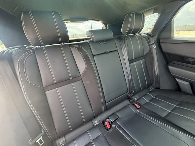 Used 2019 Land Rover Range Rover Velar R-Dynamic SE image 20