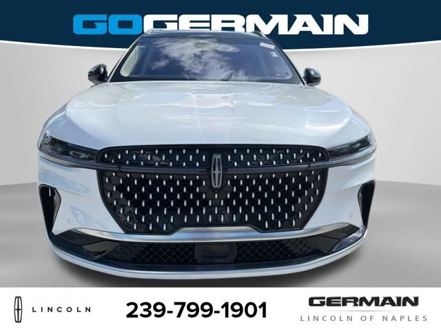 Used 2024 Lincoln Nautilus Reserve w/ Equipment Group 203A AWD/4WD image 10