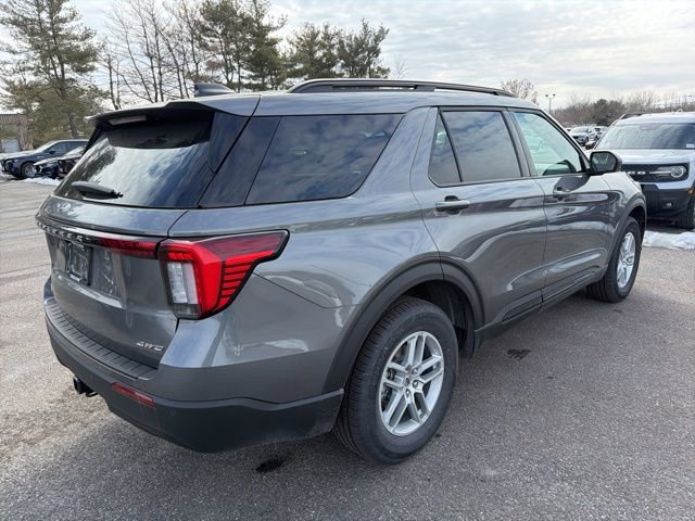 New 2026 Ford Explorer Active image 3