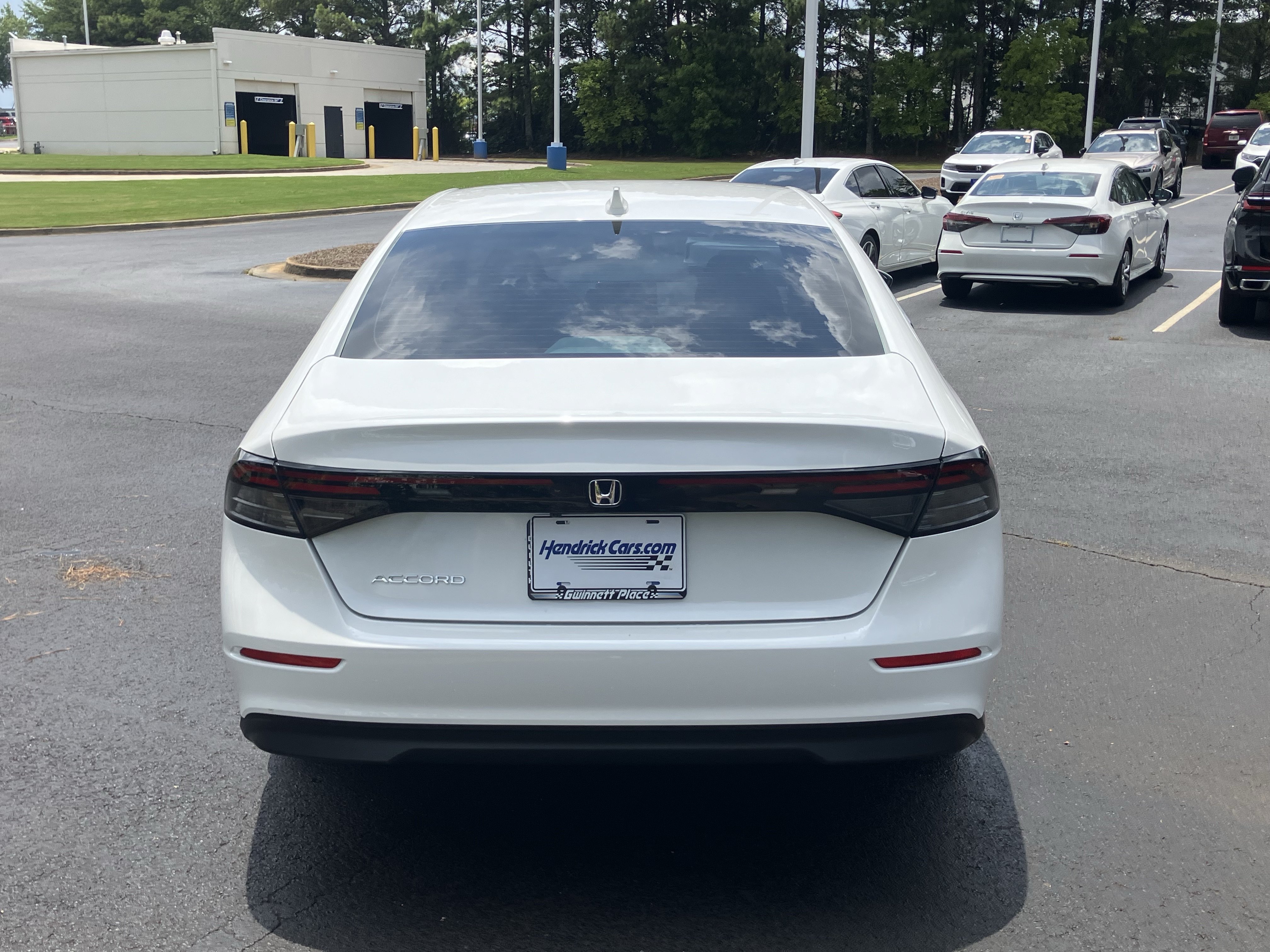 Used 2025 Honda Accord LX image 9