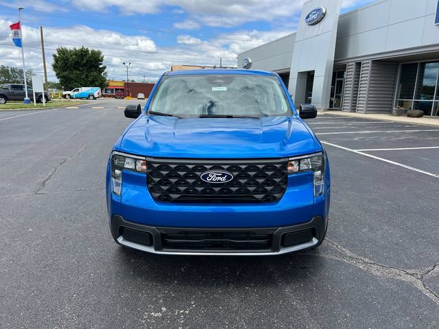 New 2026 Ford Maverick XLT w/ Equipment Group 301A AWD/4WD image 2