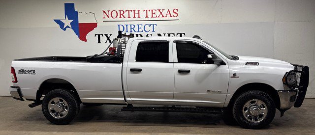 Used 2022 RAM 2500 Tradesman w/ Chrome Appearance Group AWD/4WD image 4