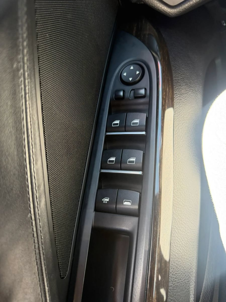 Used 2015 BMW 650i Convertible w/ M Sport Edition RWD image 33