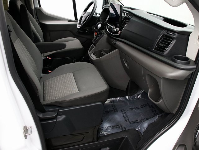 Used 2023 Ford Transit 350 XLT image 28