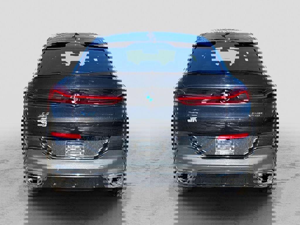 Used 2021 BMW X6 xDrive40i w/ M Sport Package image 4