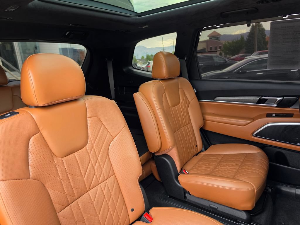 Certified 2025 Kia Telluride SX Prestige X-Line AWD/4WD image 18