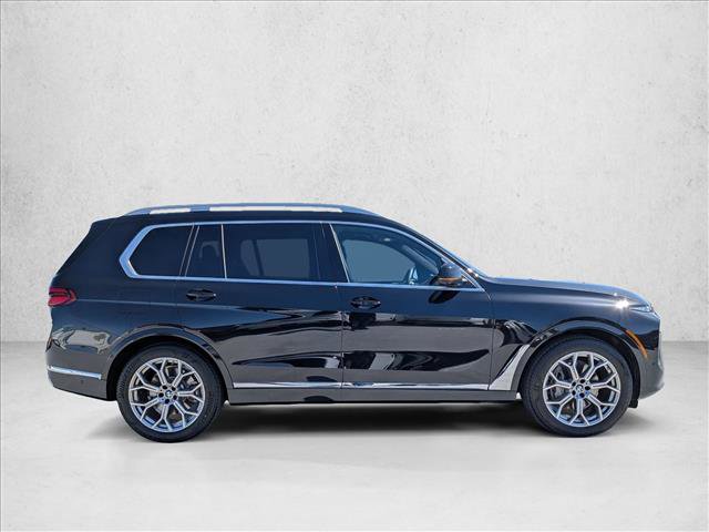 Used 2026 BMW X7 xDrive40i image 4