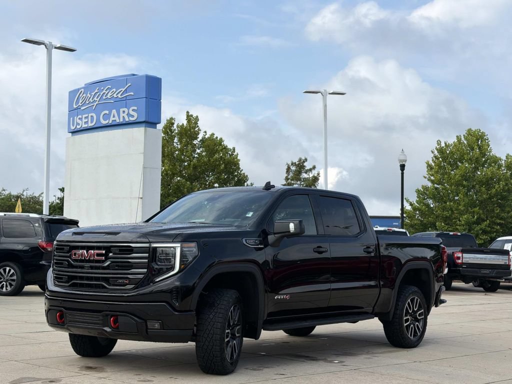 Used 2026 GMC Sierra 1500 AT4 w/ Technology Package AWD/4WD image 8