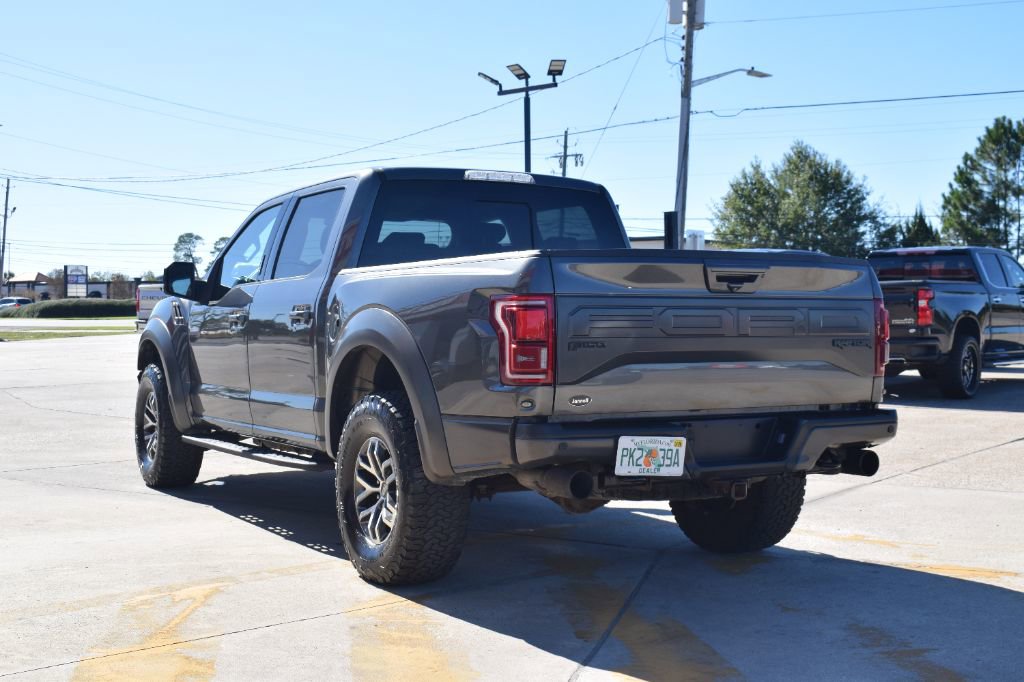 Used 2018 Ford F150 Raptor w/ Equipment Group 802A Luxury image 4