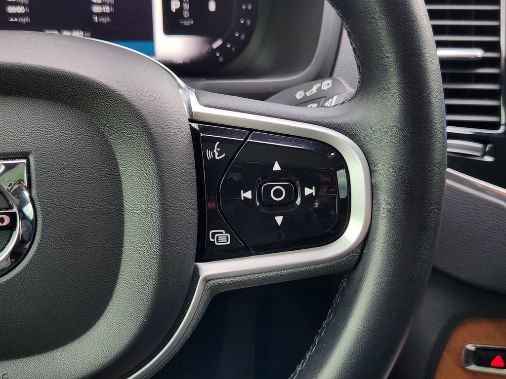 Used 2023 Volvo XC90 B6 Plus w/ Protection Package AWD/4WD image 19