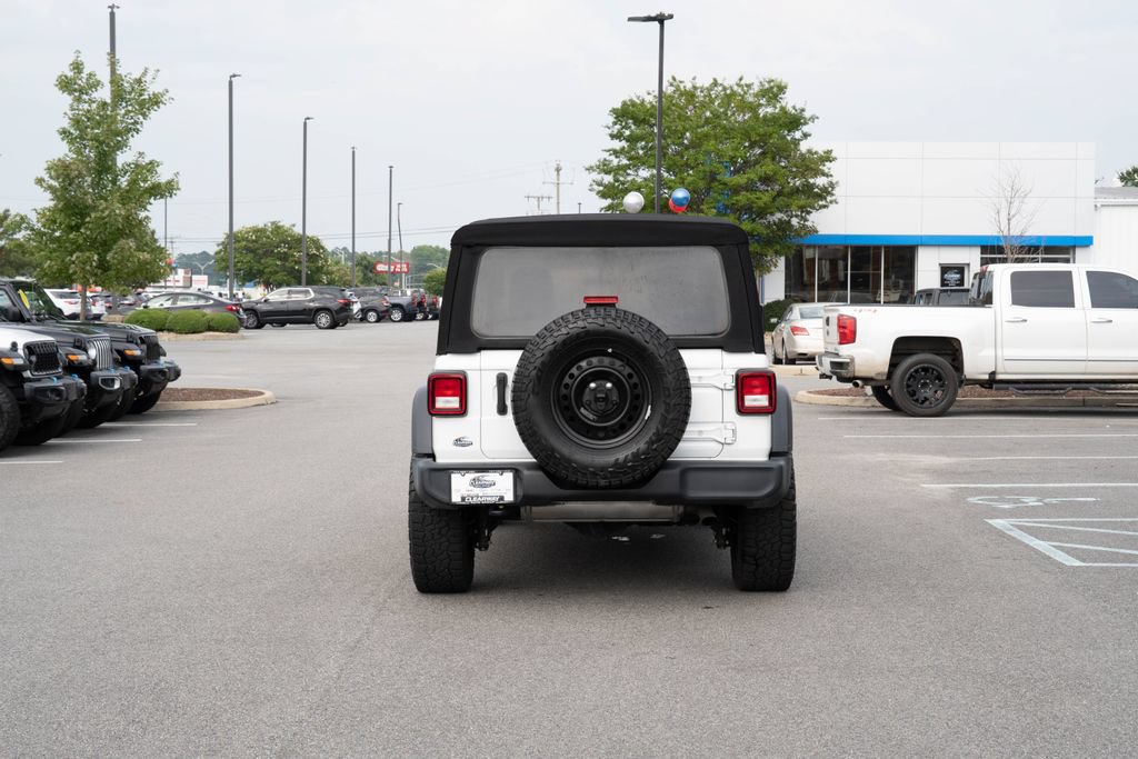 Used 2022 Jeep Wrangler Unlimited Sport AWD/4WD image 5