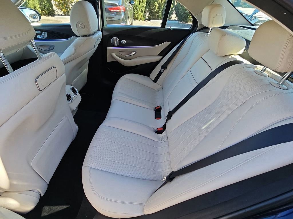 Used 2018 Mercedes-Benz E 300 4MATIC image 20