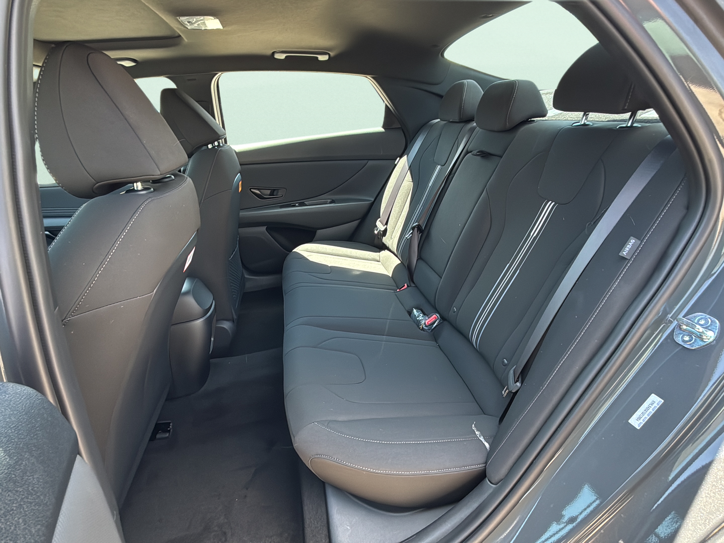 New 2026 Hyundai Elantra SEL Sport Premium FWD image 19