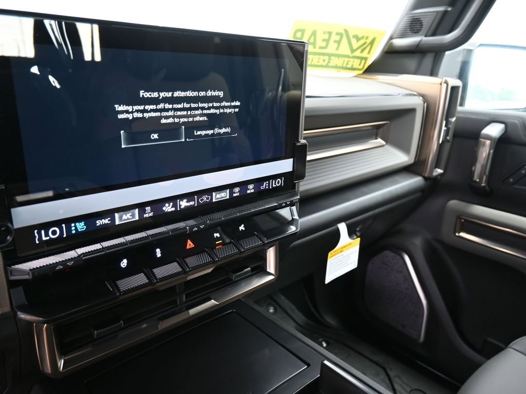 New 2025 GMC Hummer EV 2X w/ LPO, Sport Package image 21