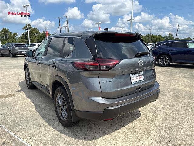 Certified 2026 Nissan Rogue S FWD image 5
