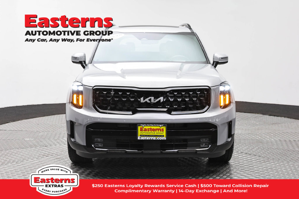 Used 2024 Kia Telluride SX Prestige X-Pro AWD/4WD image 3