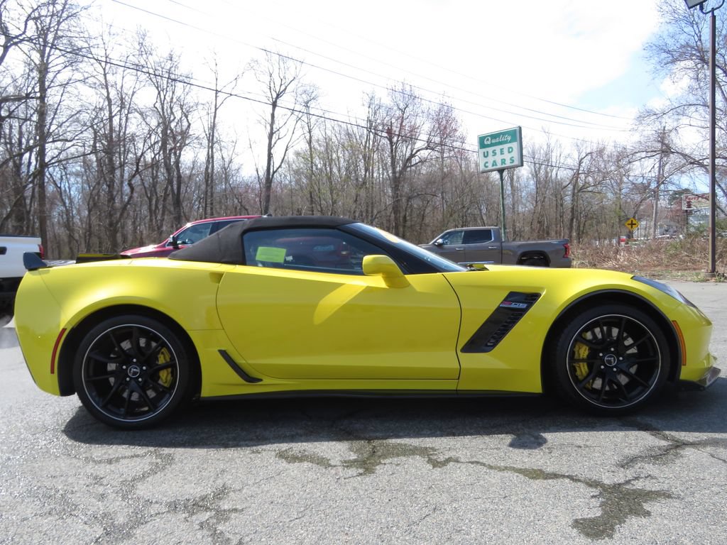 Used 2016 Chevrolet Corvette Z06 w/ 2LZ Preferred Equipment Group RWD image 4
