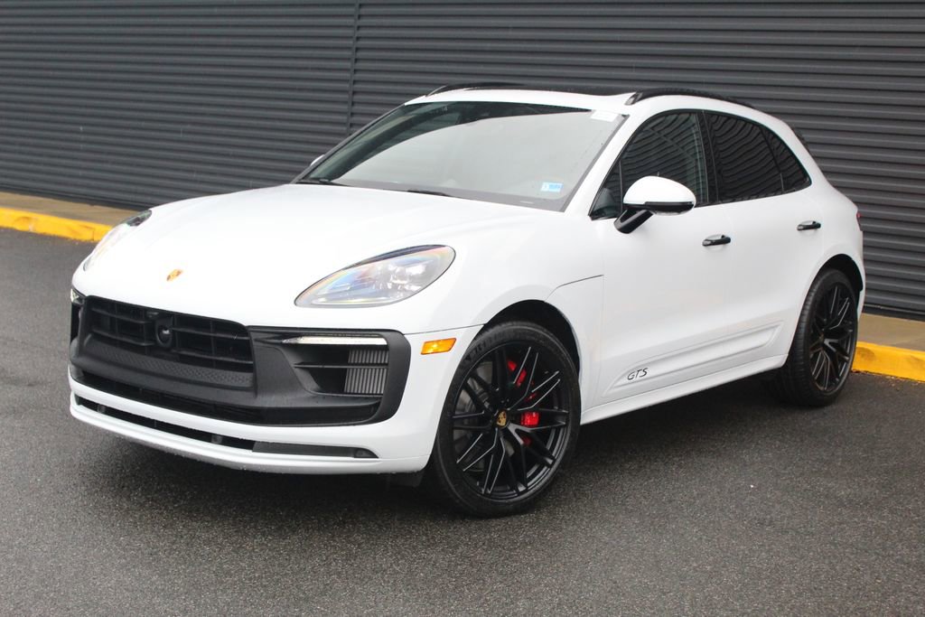 New 2026 Porsche Macan GTS AWD/4WD image 1