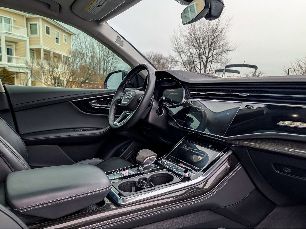 Used 2024 Audi Q8 Prestige image 27