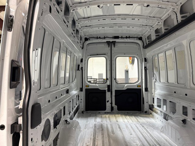 Used 2023 Ford Transit 250 148 High Roof Extended image 54