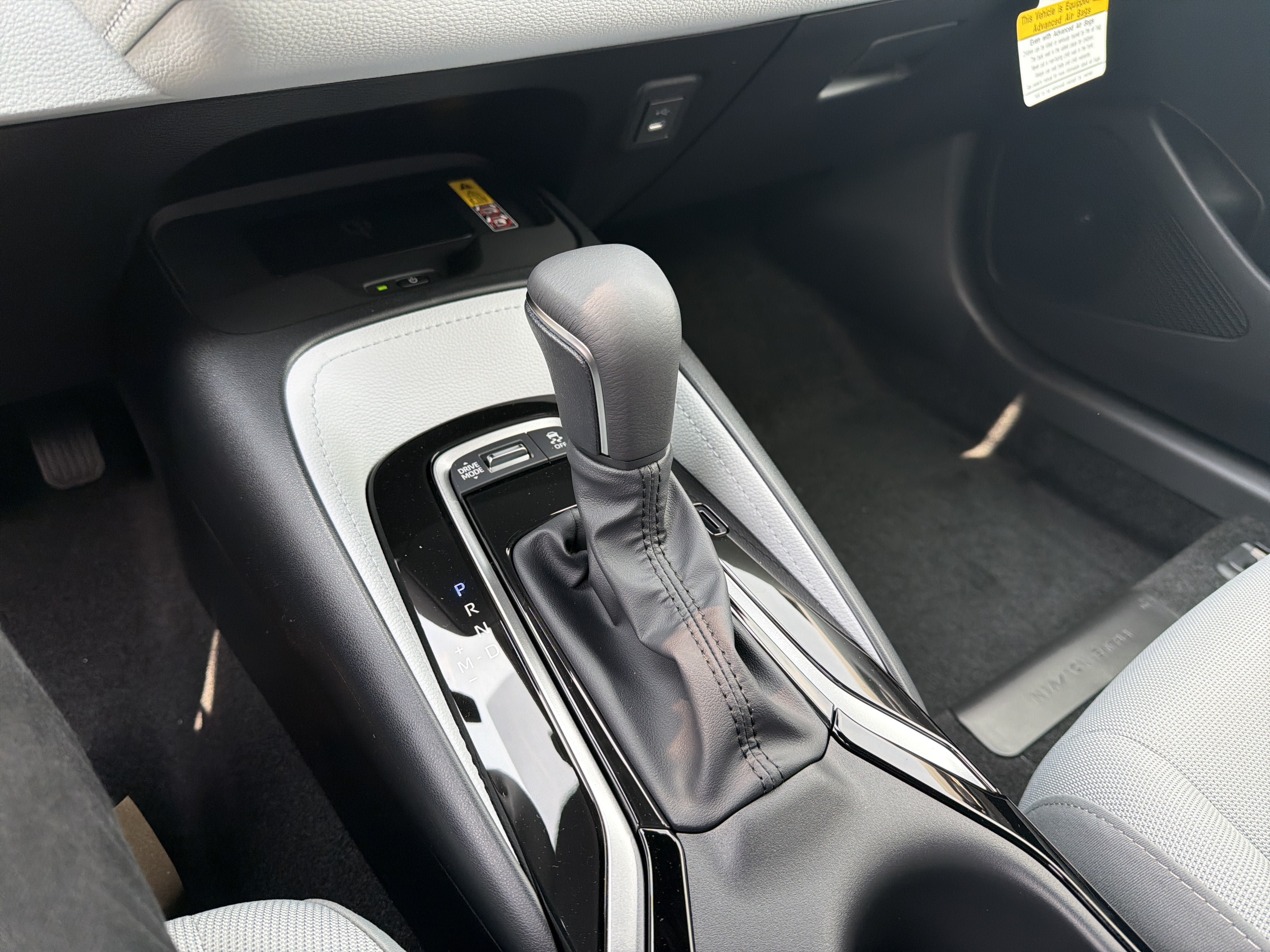 New 2026 Toyota Corolla SE FWD image 20