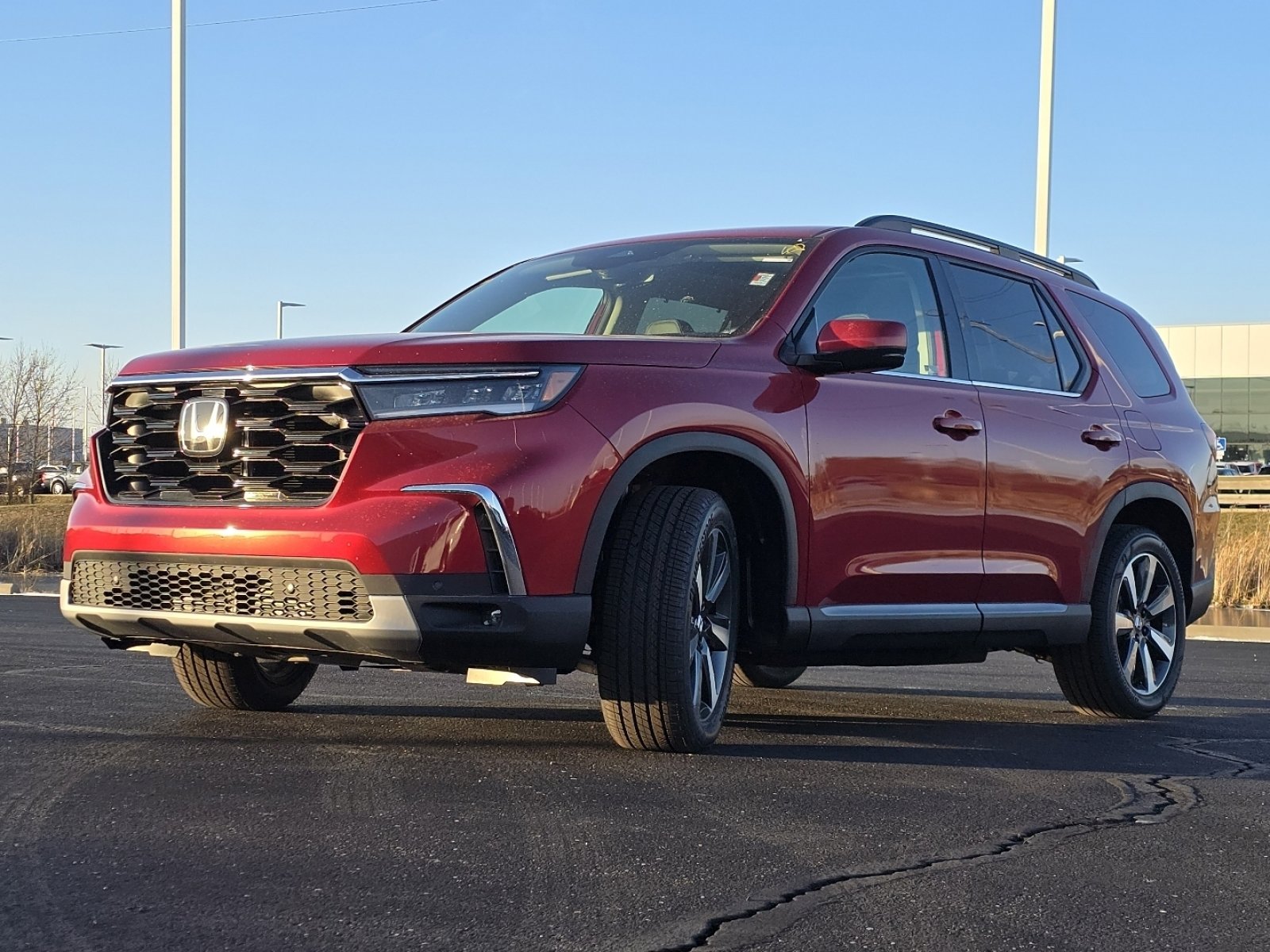 New 2025 Honda Pilot Touring image 18