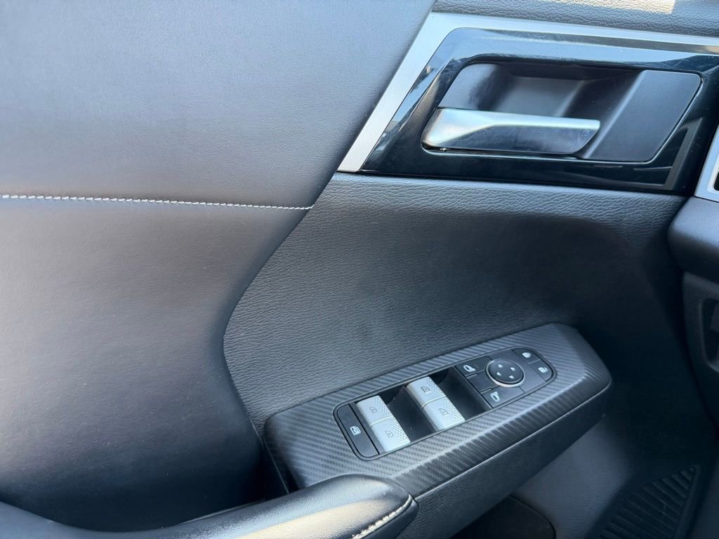 Used 2022 Mitsubishi Outlander SE AWD/4WD image 17