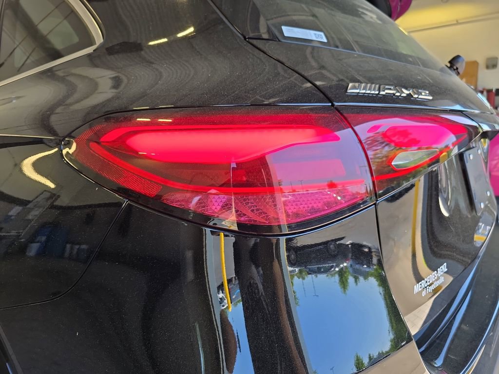 Certified 2025 Mercedes-Benz GLC 43 AMG 4MATIC image 35