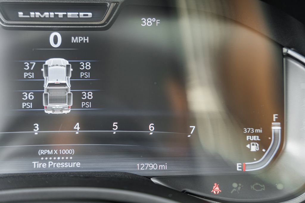 Used 2025 RAM 1500 Limited image 58