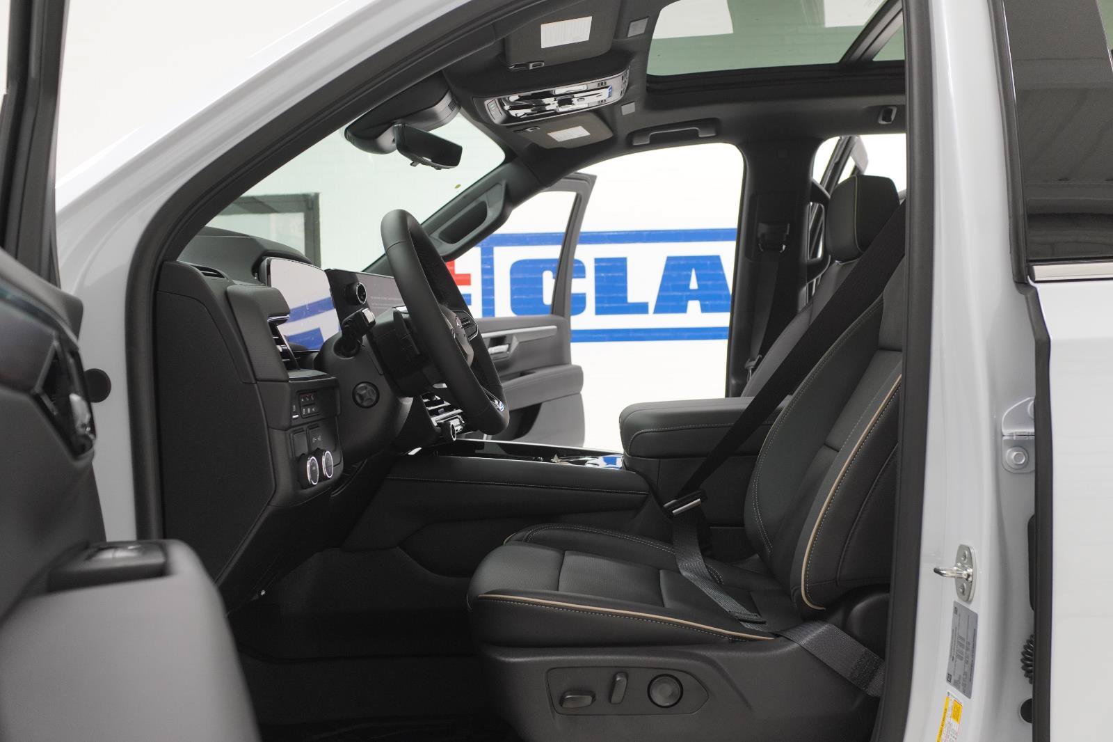 New 2026 Chevrolet Tahoe Premier RWD image 18