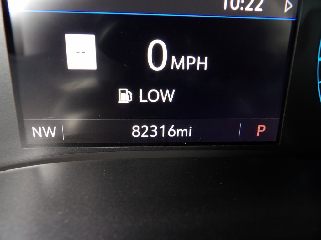 Used 2022 GMC Canyon AT4 w/ Trailering Package image 17