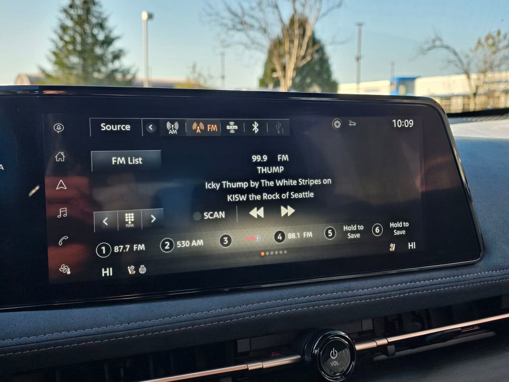 Certified 2023 Nissan Ariya image 22