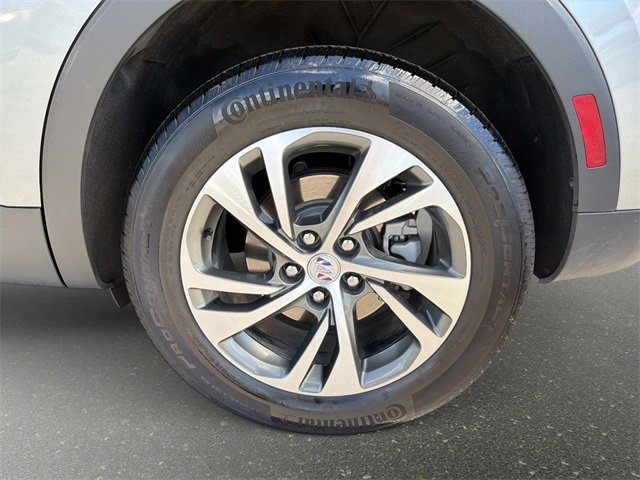 Used 2022 Buick Envision Essence w/ Technology Package I image 10