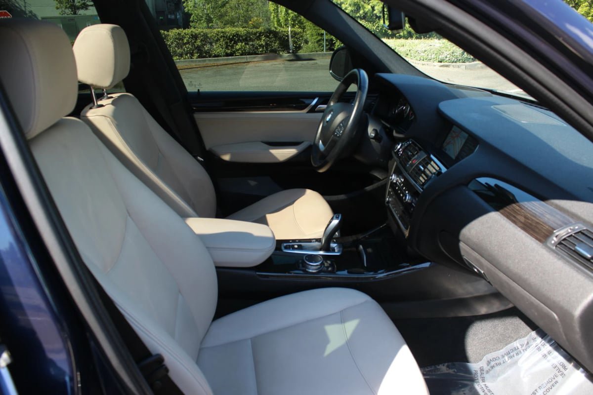 Used 2016 BMW X3 xDrive28i AWD/4WD image 30