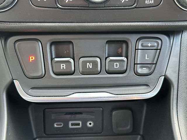 Certified 2019 GMC Terrain SLT w/ Preferred Package AWD/4WD image 23