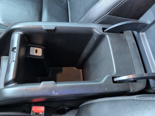 Used 2015 GMC Canyon SLT RWD image 24