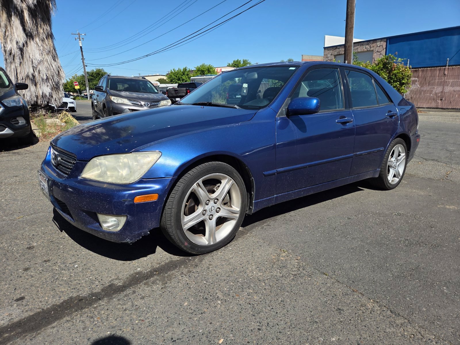 Used 2003 Lexus IS 300 RWD image 1