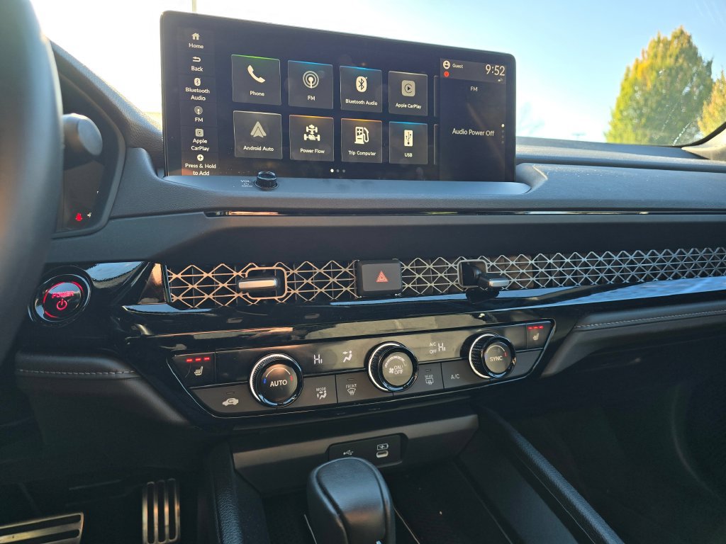 Used 2025 Honda Accord Sport image 9