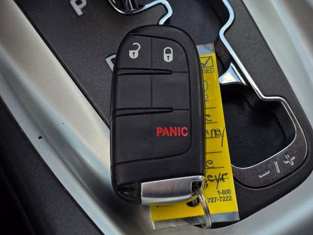 Used 2019 Dodge Journey SE w/ Connectivity Group FWD image 36